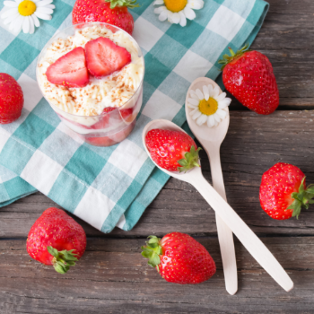 Strawberries and whipped cream dessert
